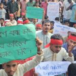 টেকনাফে অপহরণ রোধে ব্যবস্থা নিতে সড়ক অবরোধ, নীরব প্রশাসনকে দায়ী