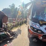 টেকনাফ-কক্সবাজার মহাসড়কে বাস টমটম মূখোমুখি সংঘর্ষে নিহত ১, আহত ৮