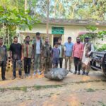 উখিয়ায় ৯ জীবিত বকসহ শিকারি আটক