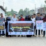 জলবায়ু ক্ষতিপূরণ চাই, ঋণ নয়: পেকুয়ায় পরিবেশকর্মীদের মানববন্ধন