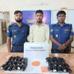 চকরিয়ায় মোটরসাইকেলের চাকায় ১৭ হাজার ইয়াবা; আটক ১